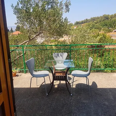Appartamento Lavender Dol (Hvar)
